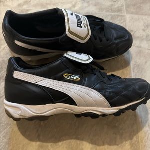 PUMA Men's King TOP TT Sneaker